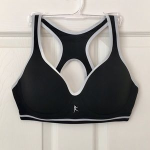 Danskin Sports Bra 36C